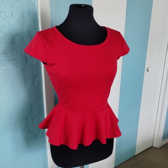 A'GACI Red Peplum Top - Picture 1 of 7